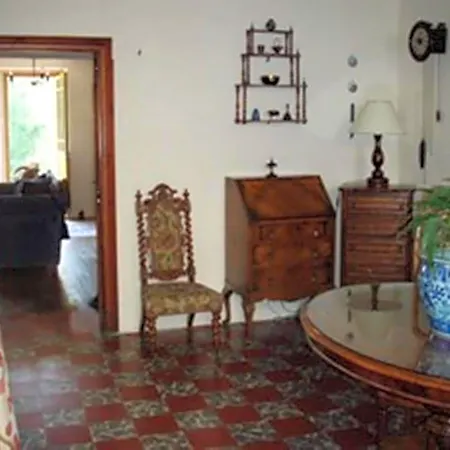 Chez Providence D'hotes Bed and Breakfast 3*